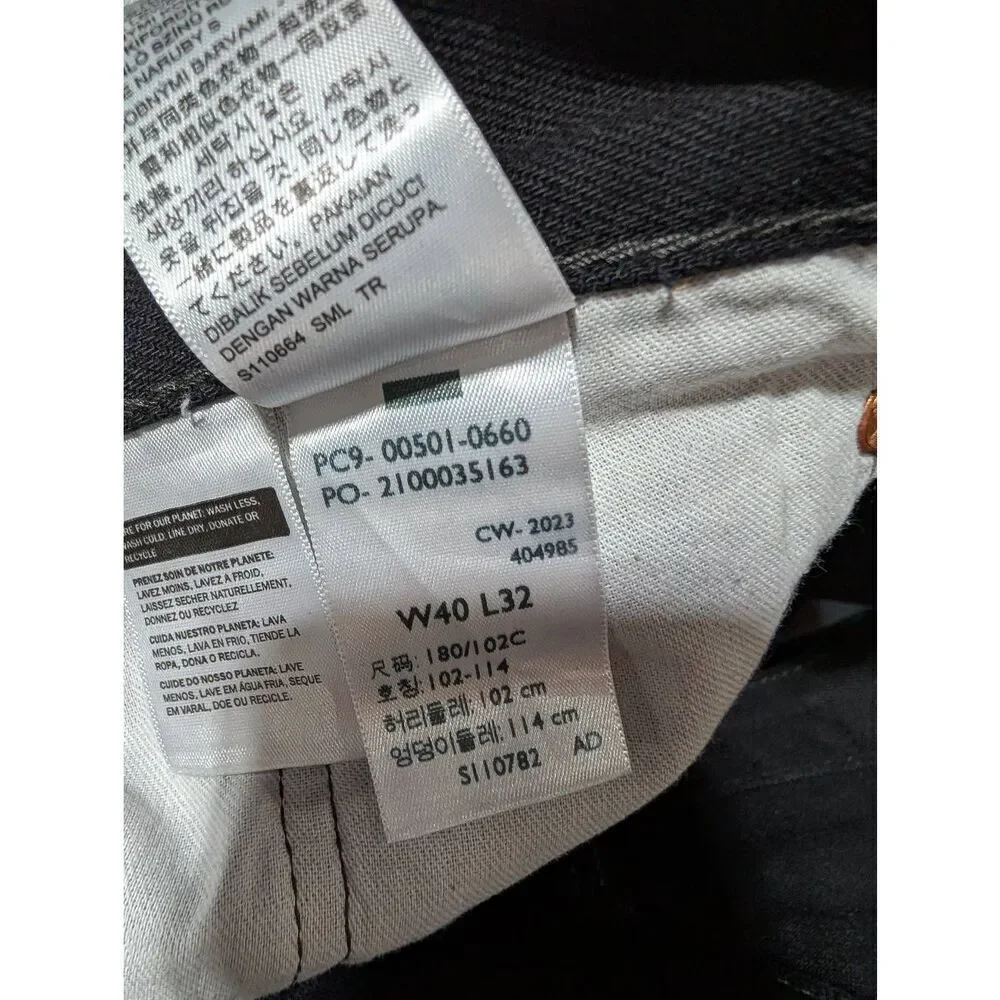 Levi's Vintage Men's Black Solid Button Fly 501 Denim Jeans Size 40 x 32
